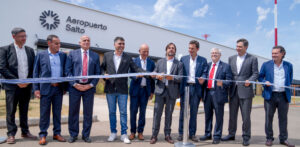 Corte de cinta_Inauguración Aeropuerto Internacional de Salto (1)