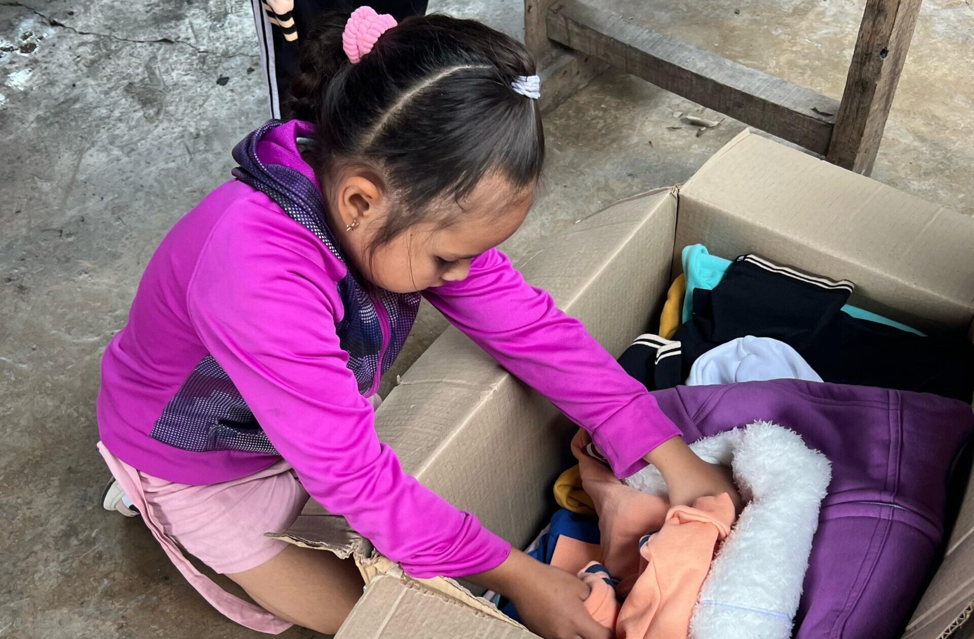 Campaña Solidaria Follow Me - Día del Buzo de Egresados - entrega 1