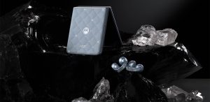 MOTOROLA_RAZR_SWAROVSKi