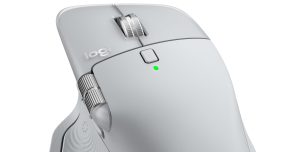 High_Resolution_JPG-MX Master 4 Pale Grey REAR 3QTR