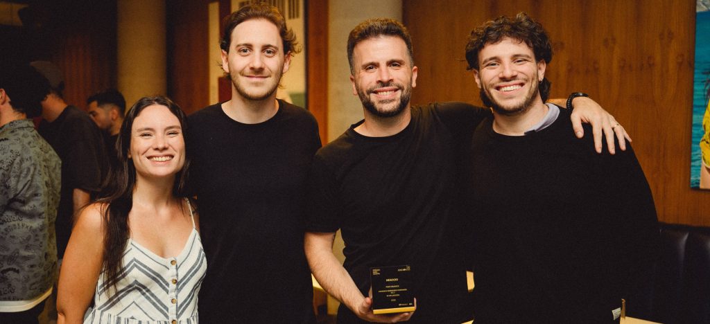 ENTREGA DE PREMIO_TEAM BE