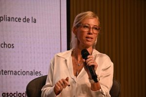 Paula Honisch llega a Ethix como Legal & Compliance Advisor​