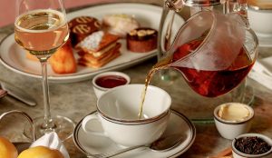 Clásico Grand Té para celebrar el Día Internacional de la Mujer